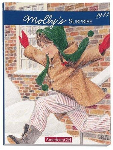 Molly's surprise : a Christmas story, 1944 