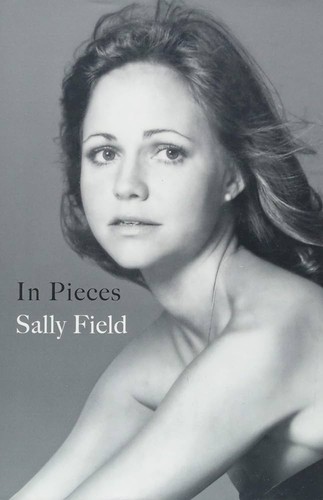 In pieces : a memoir 